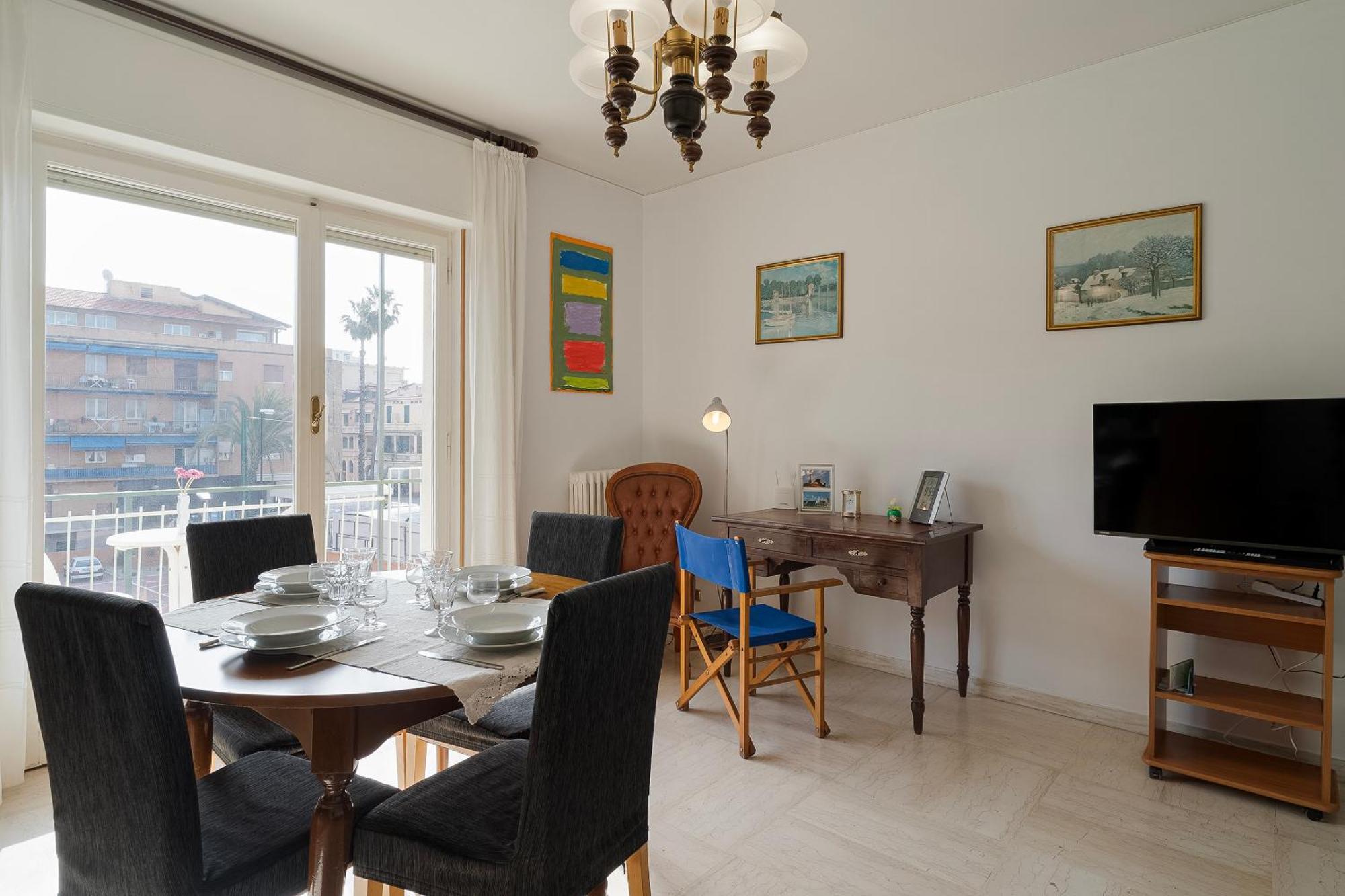 Casa Silvia - Central - Terrace - Wifi Bordighera Exteriör bild